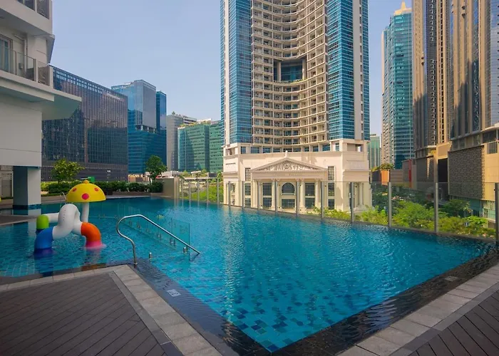 Apartahotel Uptown Bgc Views - Spacious 1br - Sofabed - Washer *