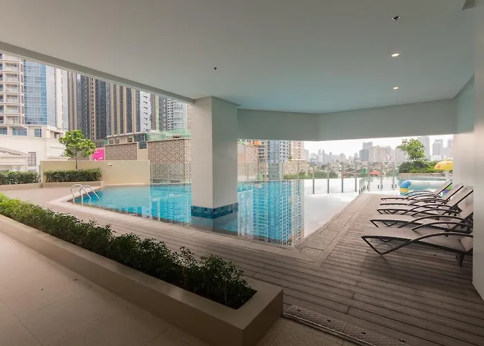 Uptown Bgc Views - Spacious 1br - Sofabed - Washer * Manila